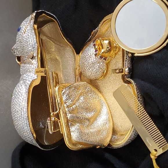 Judith Leiber sleeping Swarovski crystal cat - Picture 4 of 9